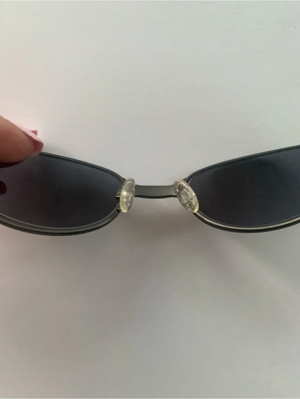 Oakley E-wire 2.1 Silver Sunglasses Vintage Sunglasses Comes With Case (Frames)